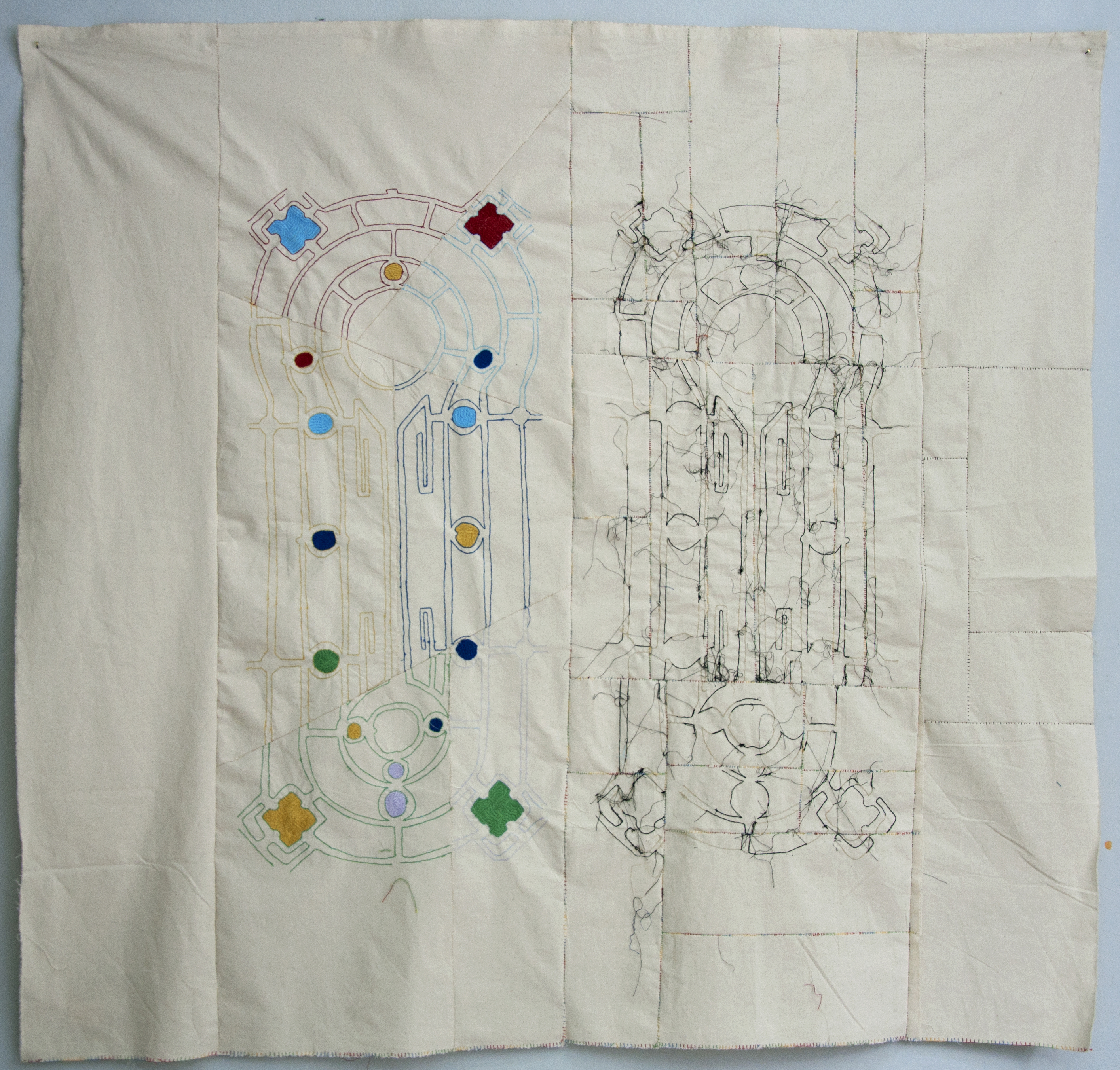 το έργο μου για το Κεθεά Εξέλιξις στην Ομόνοια Κέντημα στη μηχανή και ραφή στο χέρι πάνω σε καραβόπανο διαστάσεις:1,80x1,60εκ