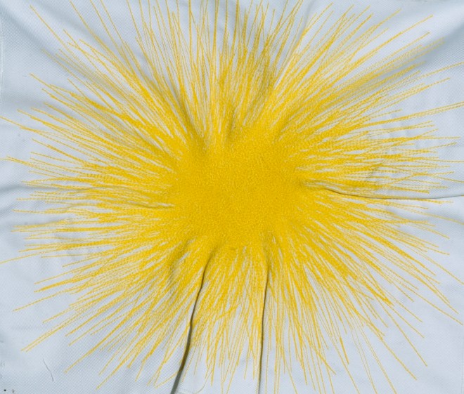 Αστέρι, 2005, κλωστή σε ύφασμα, 31x36,5εκ. 